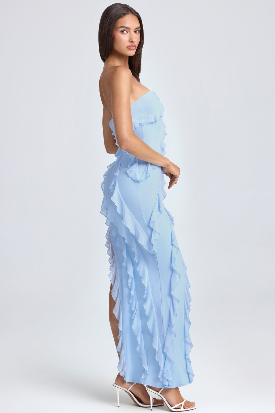 maxi-jurk met bandeau-effect en ruches in poederblauw.