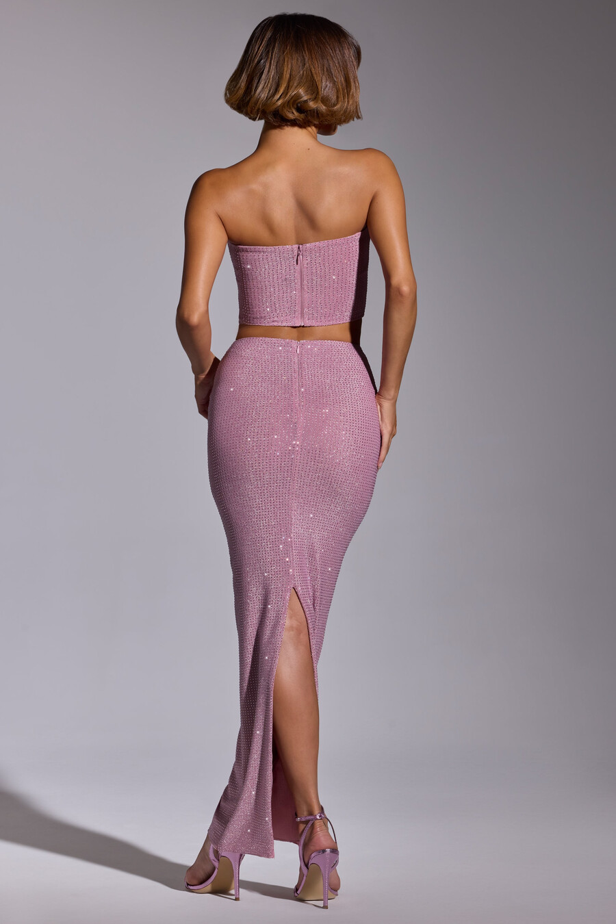 versierde crop top en maxi rok set in lichtroze