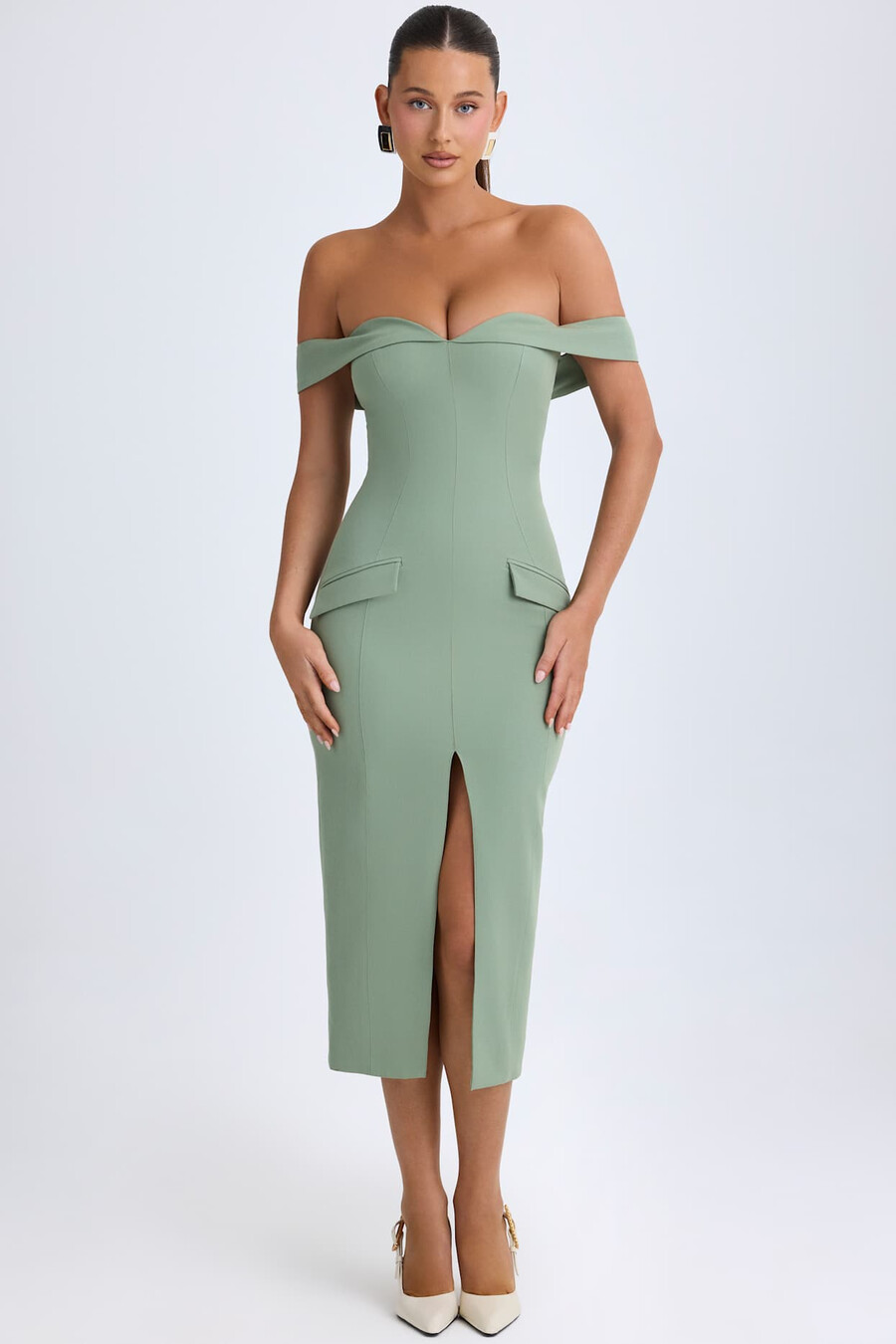 off-shoulder midaxijurk in kaki groen