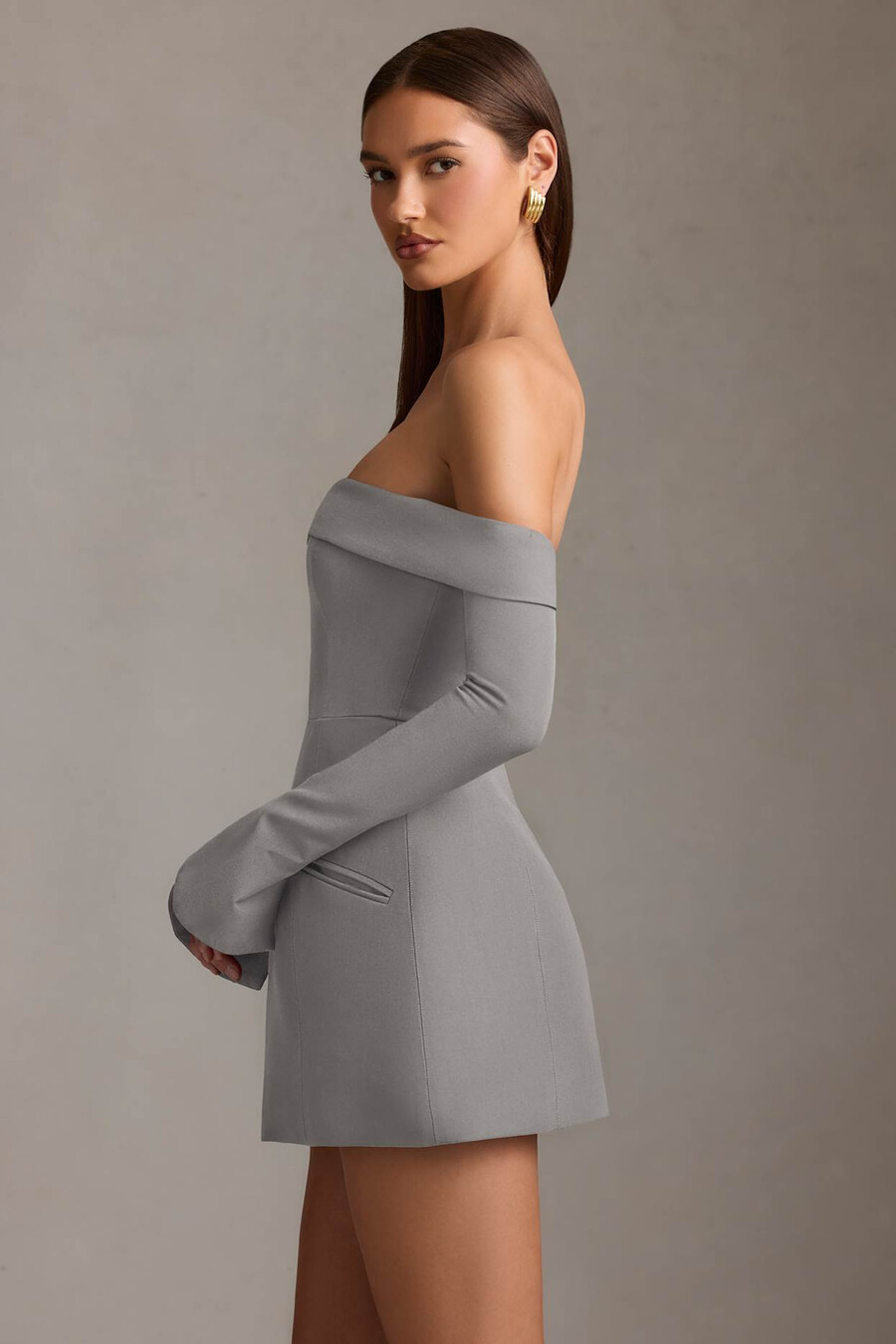 off-shoulder gestructureerde a-lijn mini-jurk in grijs