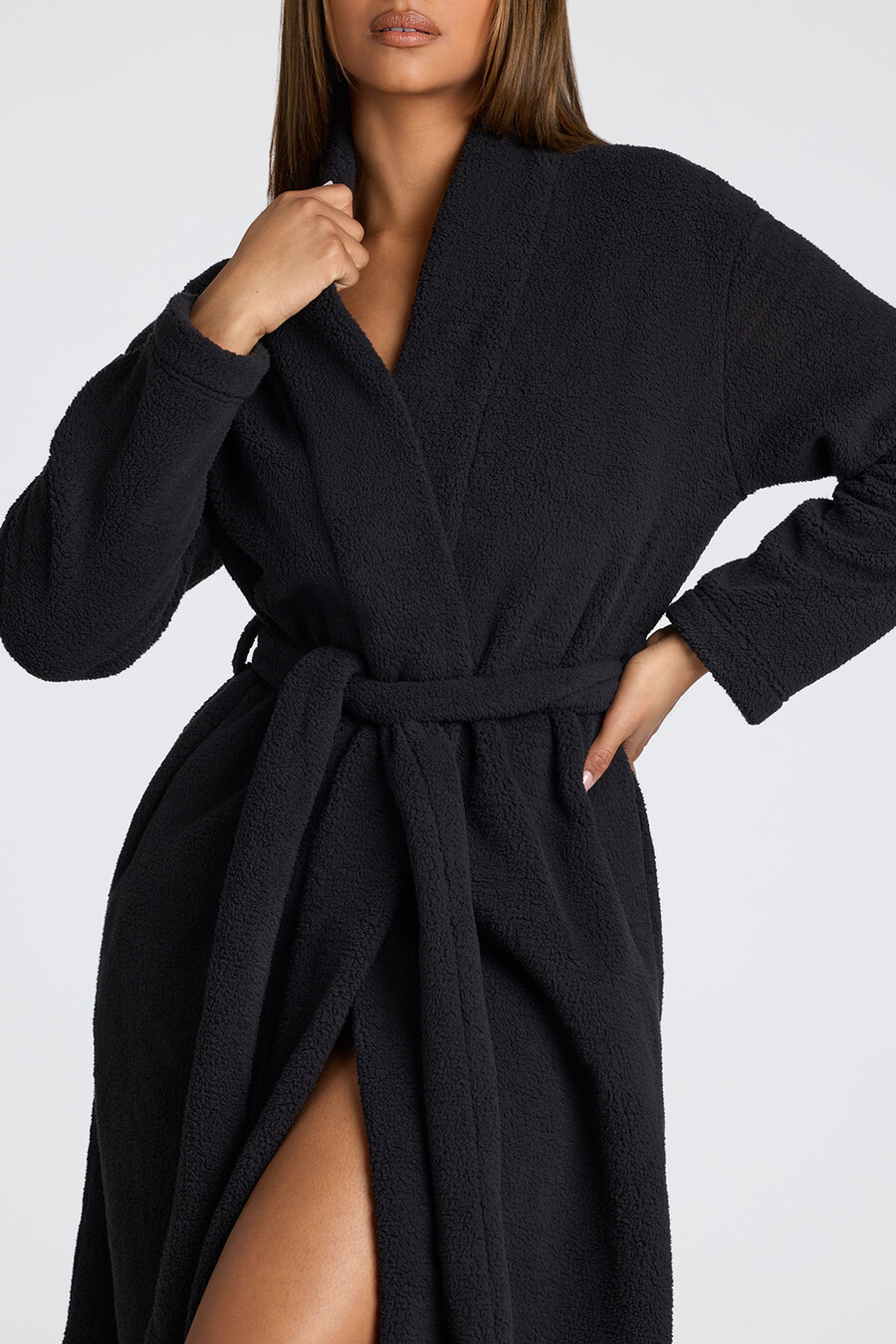 fleece badjas met strik aan de voorkant in zwart