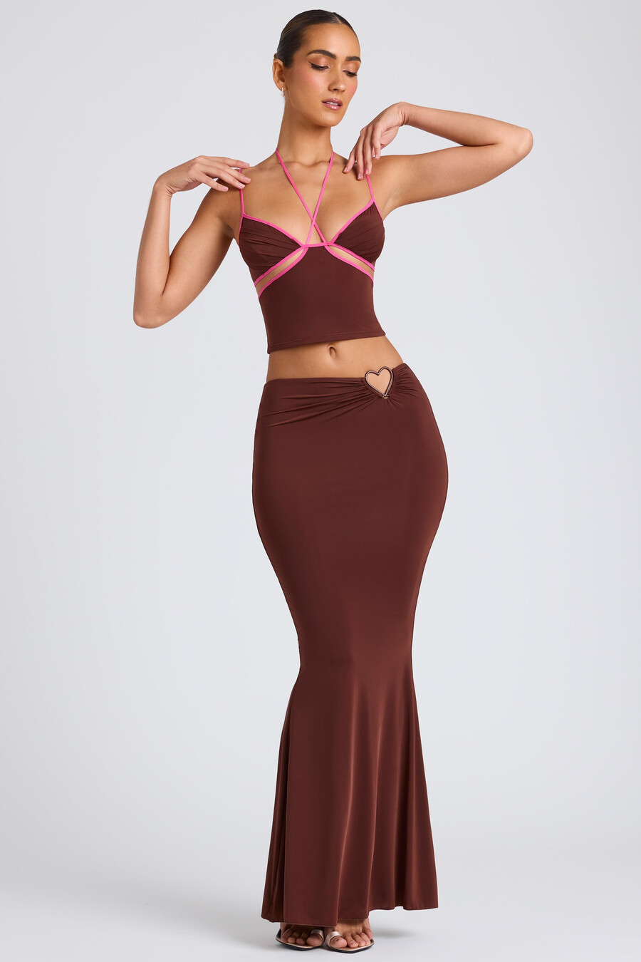 maxi rok met middelhoge taille in chocoladebruin