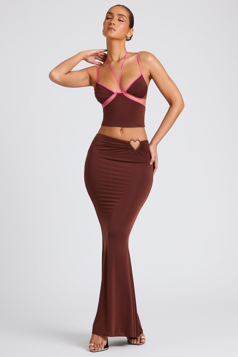 maxi rok met middelhoge taille in chocoladebruin