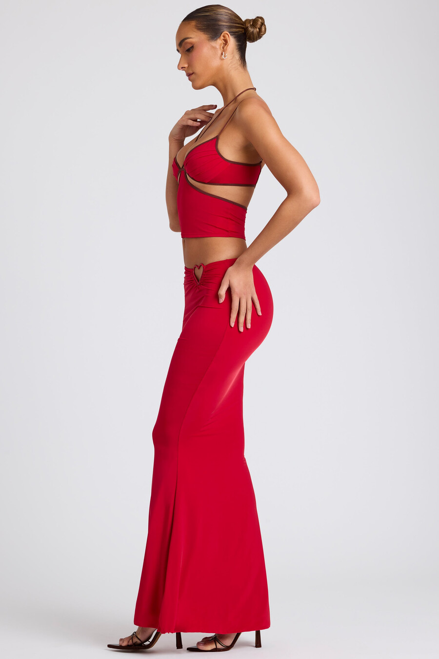maxi rok met middelhoge taille in vuurrood