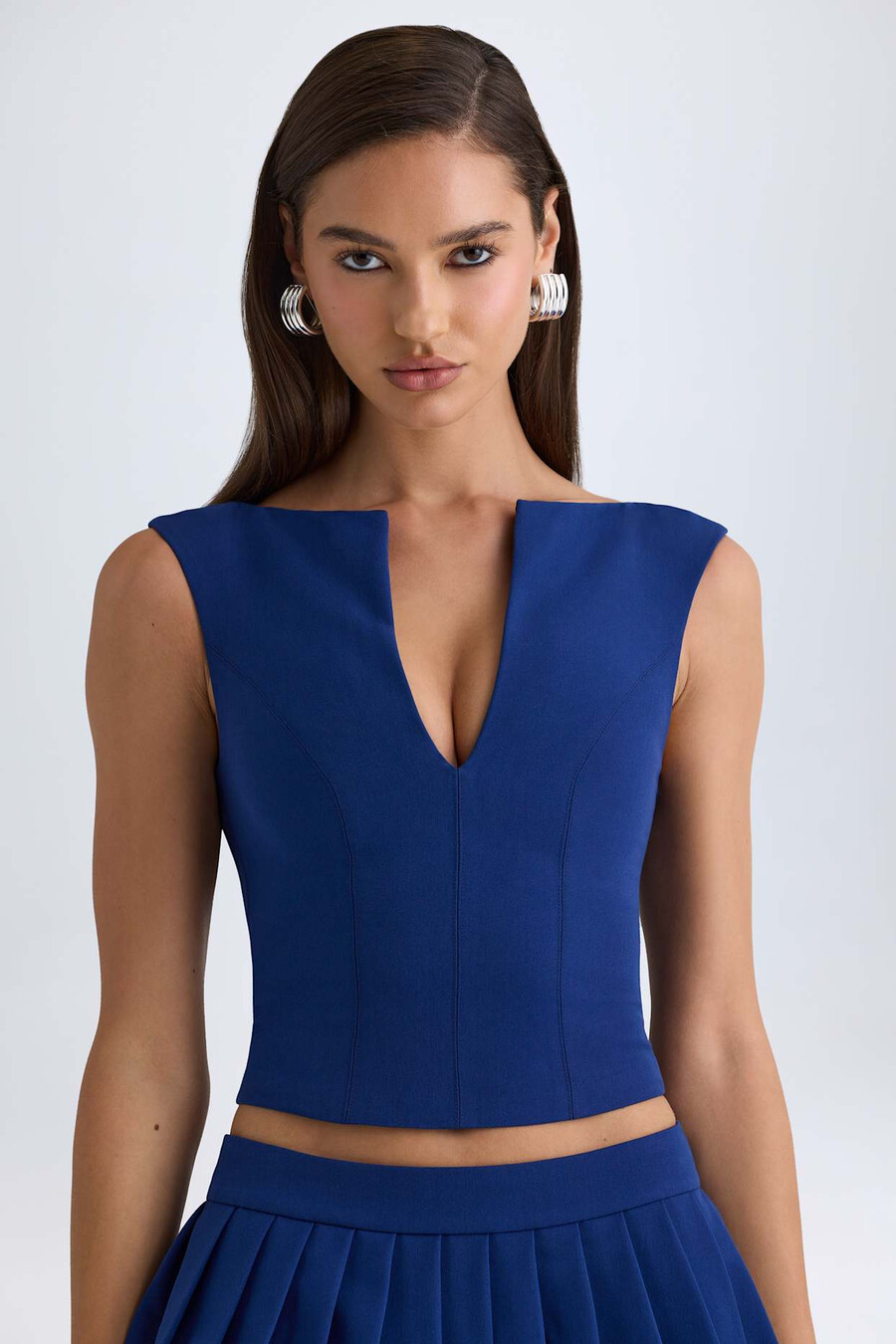 crop top met open voorkant in donkerblauw