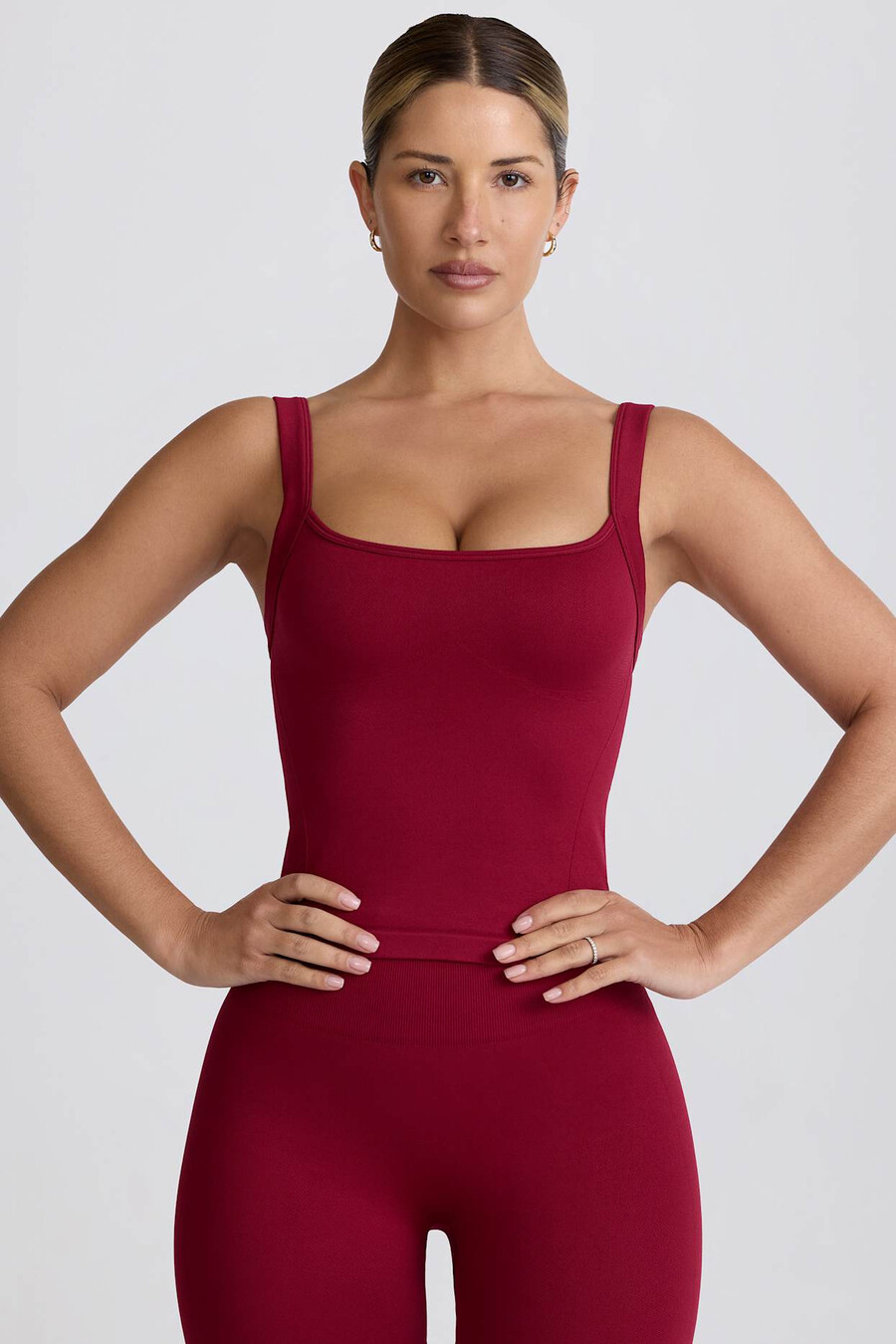 super sculpt seamless longline tanktop in bordeauxrood