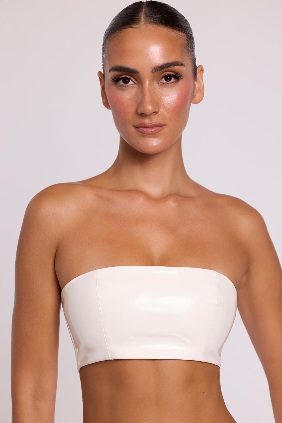 vinyl bandeau bralette in wit